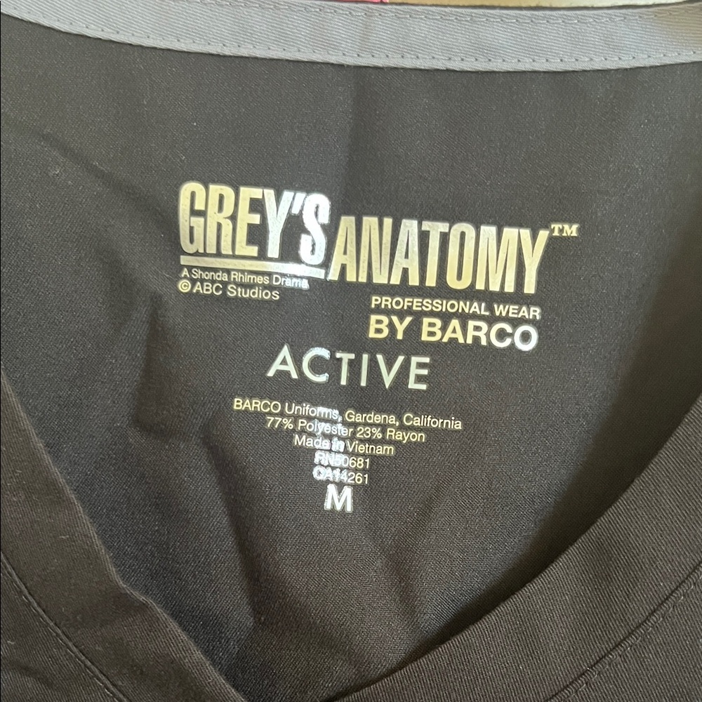 Greys Anatomy Black Medical Scrub Set - Top & Pants - Picture 2 of 6